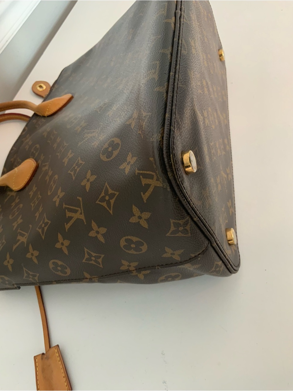 Louis Vuitton Lockit  Monogram Canvas Large Tote with Natural Leather Trim - Picture 9 of 16
